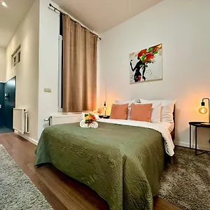 Luxury Centrum By Rikas Appartamento