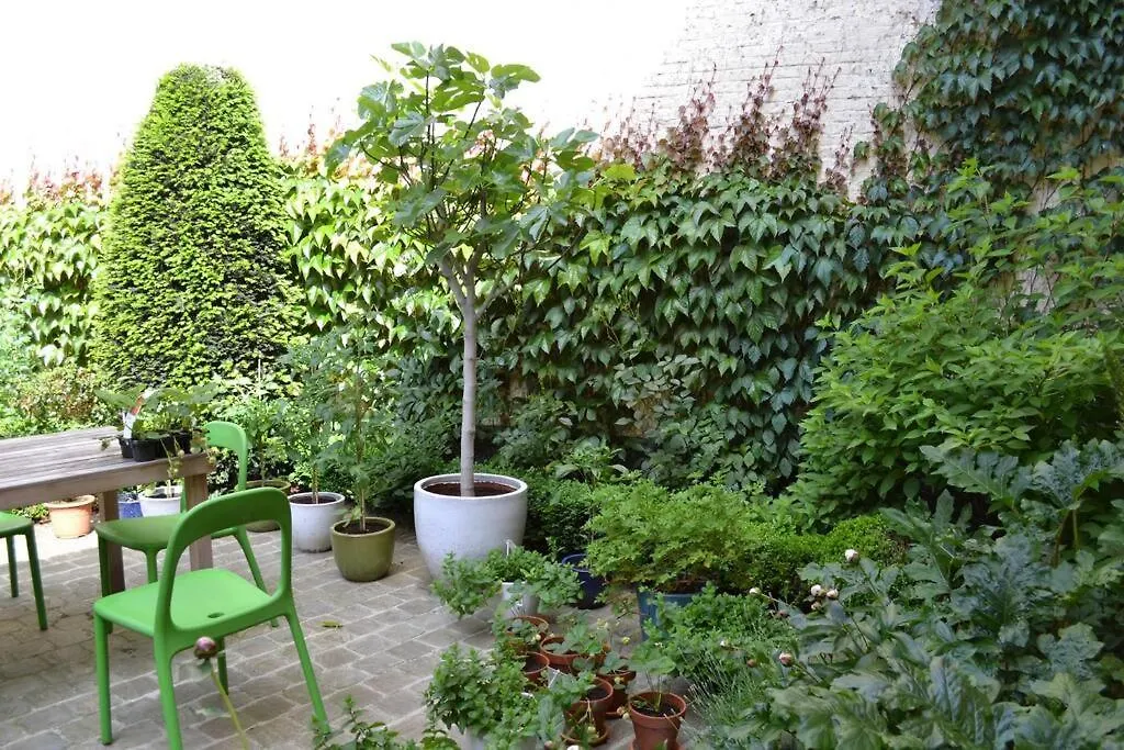 Holiday home Carriage House In Quiet Ecological Garden Villa Antwerp Belgium