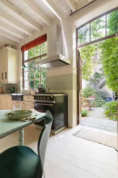 Holiday home Carriage House In Quiet Ecological Garden Villa Antwerp