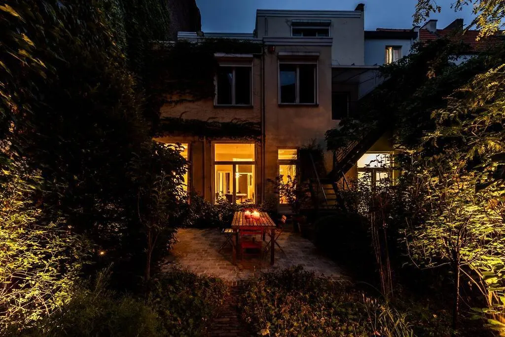 Holiday home Carriage House In Quiet Ecological Garden Villa Antwerp